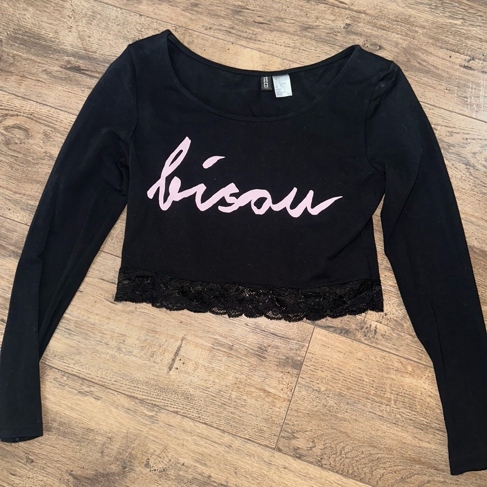 Black lace cropped long sleeve